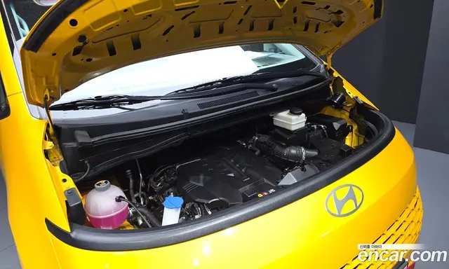 Hyundai Staria 2024 3.5 автомат (гидро), миниатюра 6