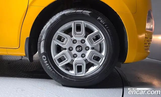 Hyundai Staria 2024 3.5 автомат (гидро), миниатюра 7