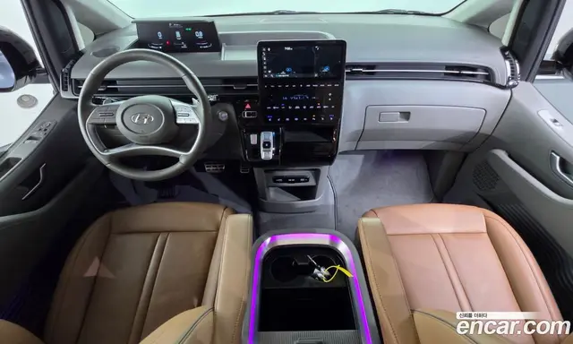 Hyundai Staria 2024 2.2 автомат (гидро), миниатюра 10