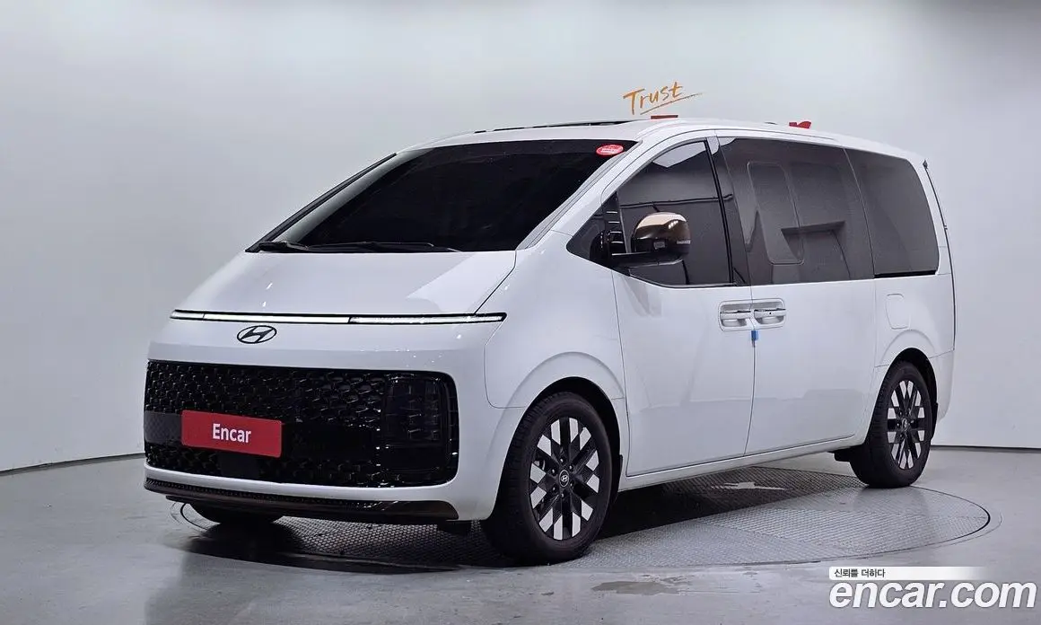 Hyundai Staria 2025 2.2 автомат (гидро), фото 1 Hyundai Staria 2025 2.2 автомат (гидро), фото 1