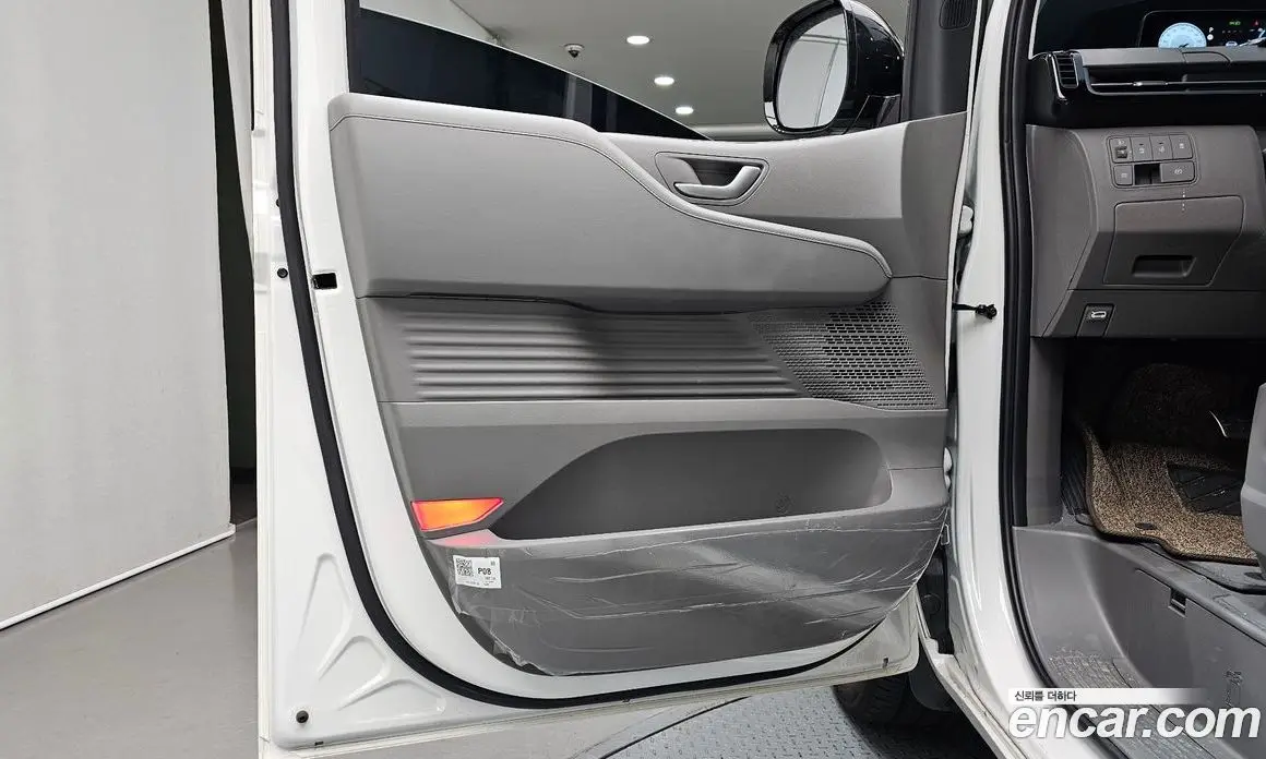 Hyundai Staria 2025 2.2 автомат (гидро), фото 14 Hyundai Staria 2025 2.2 автомат (гидро), фото 14
