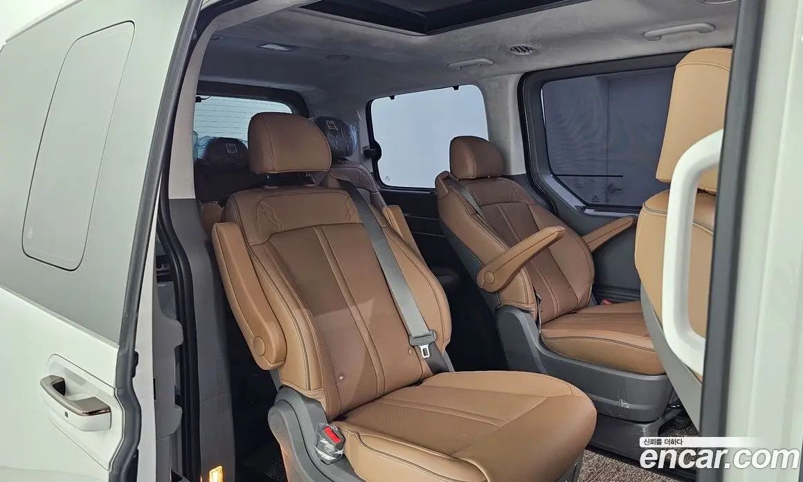 Hyundai Staria 2025 2.2 автомат (гидро), фото 17 Hyundai Staria 2025 2.2 автомат (гидро), фото 17
