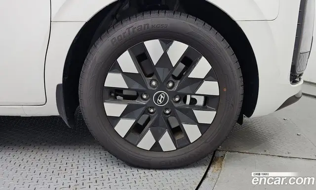 Hyundai Staria 2025 2.2 автомат (гидро), миниатюра 7 Hyundai Staria 2025 2.2 автомат (гидро), миниатюра 7