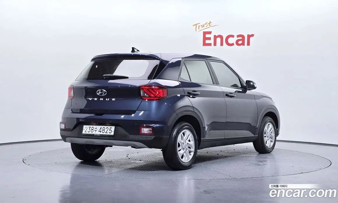 Hyundai Venue 2019 1.6 автомат (гидро), фото 2 Hyundai Venue 2019 1.6 автомат (гидро), фото 2