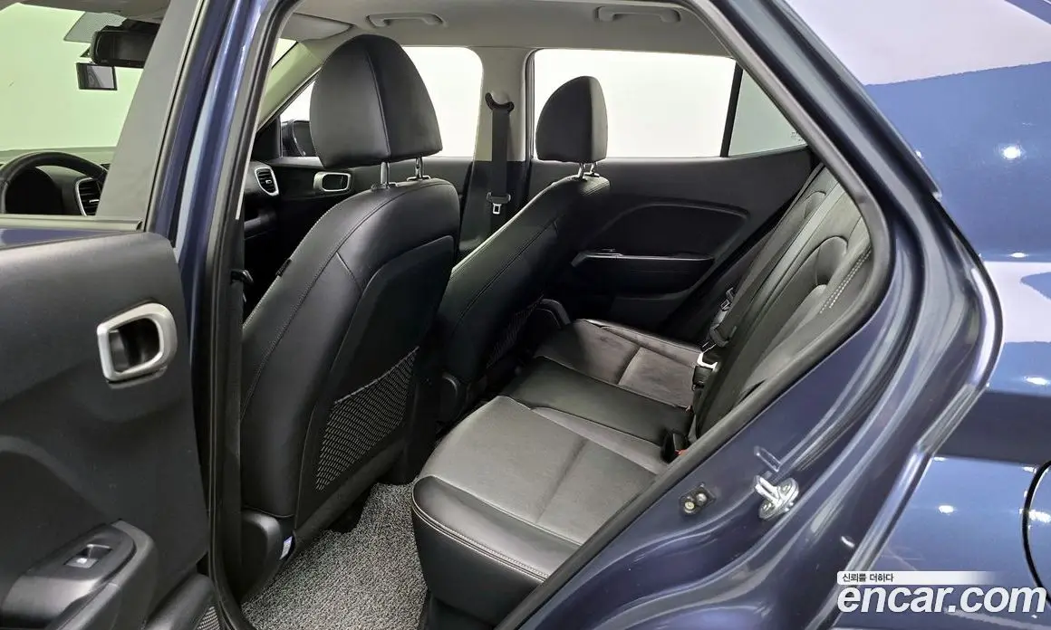 Hyundai Venue 2019 1.6 автомат (гидро), фото 18 Hyundai Venue 2019 1.6 автомат (гидро), фото 18