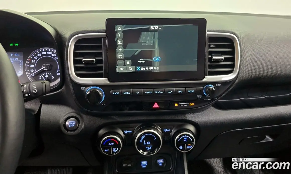 Hyundai Venue 2019 1.6 автомат (гидро), фото 20 Hyundai Venue 2019 1.6 автомат (гидро), фото 20