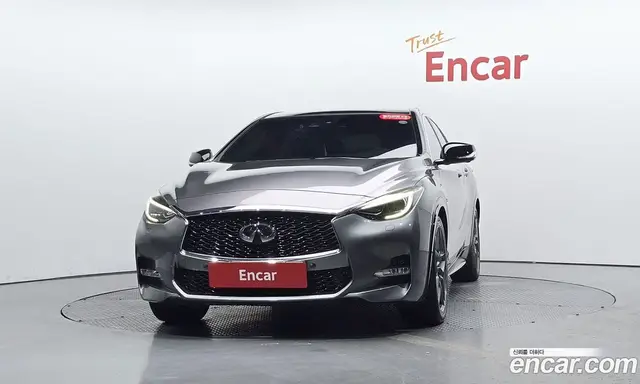 Infiniti Q30 2019 2.0 автомат (гидро), миниатюра 2 Infiniti Q30 2019 2.0 автомат (гидро), миниатюра 2