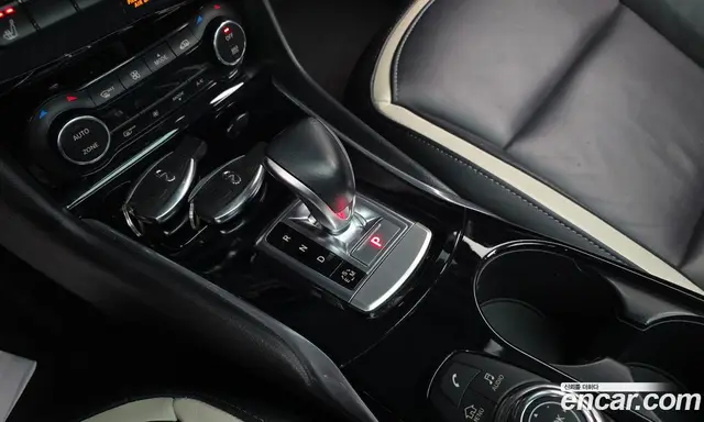 Infiniti Q30 2019 2.0 автомат (гидро), миниатюра 11 Infiniti Q30 2019 2.0 автомат (гидро), миниатюра 11