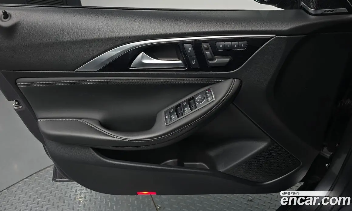Infiniti Q30 2019 2.0 автомат (гидро), фото 14 Infiniti Q30 2019 2.0 автомат (гидро), фото 14