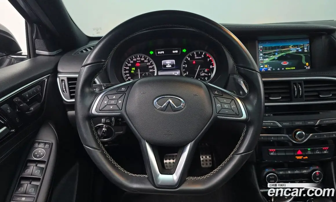Infiniti Q30 2019 2.0 автомат (гидро), фото 18 Infiniti Q30 2019 2.0 автомат (гидро), фото 18