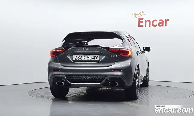 Infiniti Q30 2019 2.0 автомат (гидро), миниатюра 3 Infiniti Q30 2019 2.0 автомат (гидро), миниатюра 3
