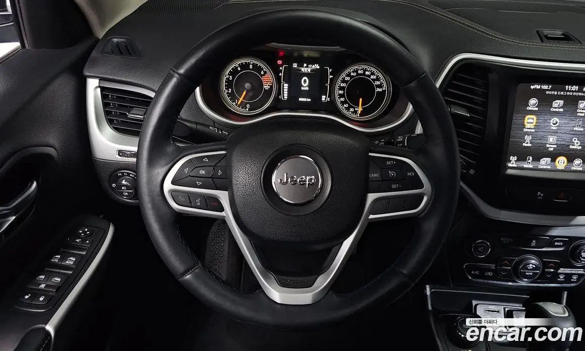 Jeep Cherokee 2017 2.4 автомат (гидро), фото 18 Jeep Cherokee 2017 2.4 автомат (гидро), фото 18