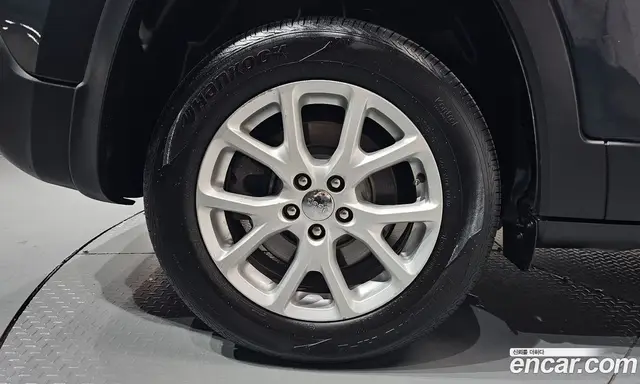 Jeep Cherokee 2017 2.4 автомат (гидро), миниатюра 6 Jeep Cherokee 2017 2.4 автомат (гидро), миниатюра 6
