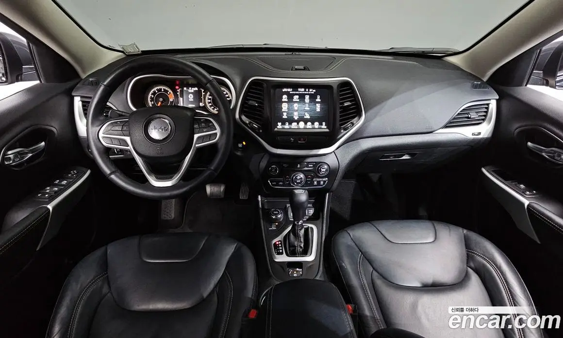 Jeep Cherokee 2017 2.4 автомат (гидро), фото 9 Jeep Cherokee 2017 2.4 автомат (гидро), фото 9