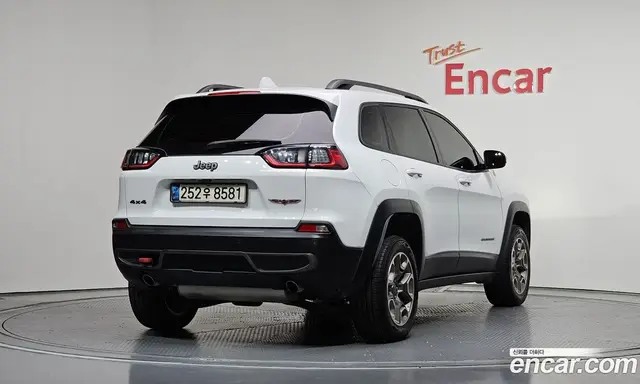 Jeep Cherokee 2020 3.2 автомат (гидро), миниатюра 2