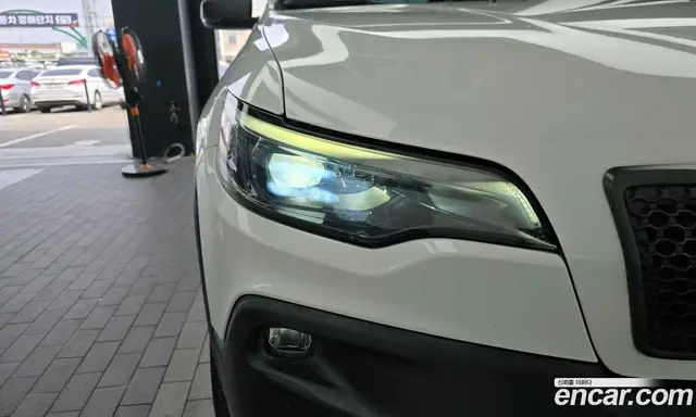 Jeep Cherokee 2020 3.2 автомат (гидро), миниатюра 8