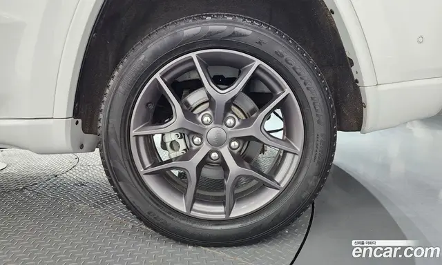 Jeep Cherokee 2021 3.6 автомат (гидро), миниатюра 7 Jeep Cherokee 2021 3.6 автомат (гидро), миниатюра 7