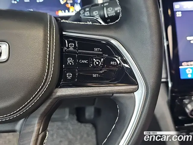 Jeep Cherokee 2022 3.6 автомат (гидро), миниатюра 12