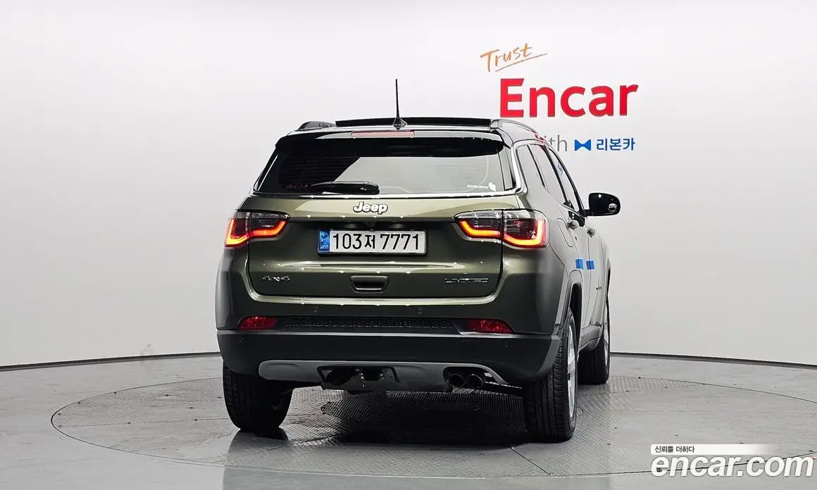 Jeep Compass 2019 2.4 автомат (гидро), фото 4 Jeep Compass 2019 2.4 автомат (гидро), фото 4
