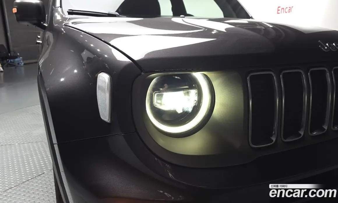 Jeep Renegade 2021 2.4 автомат (гидро), фото 8