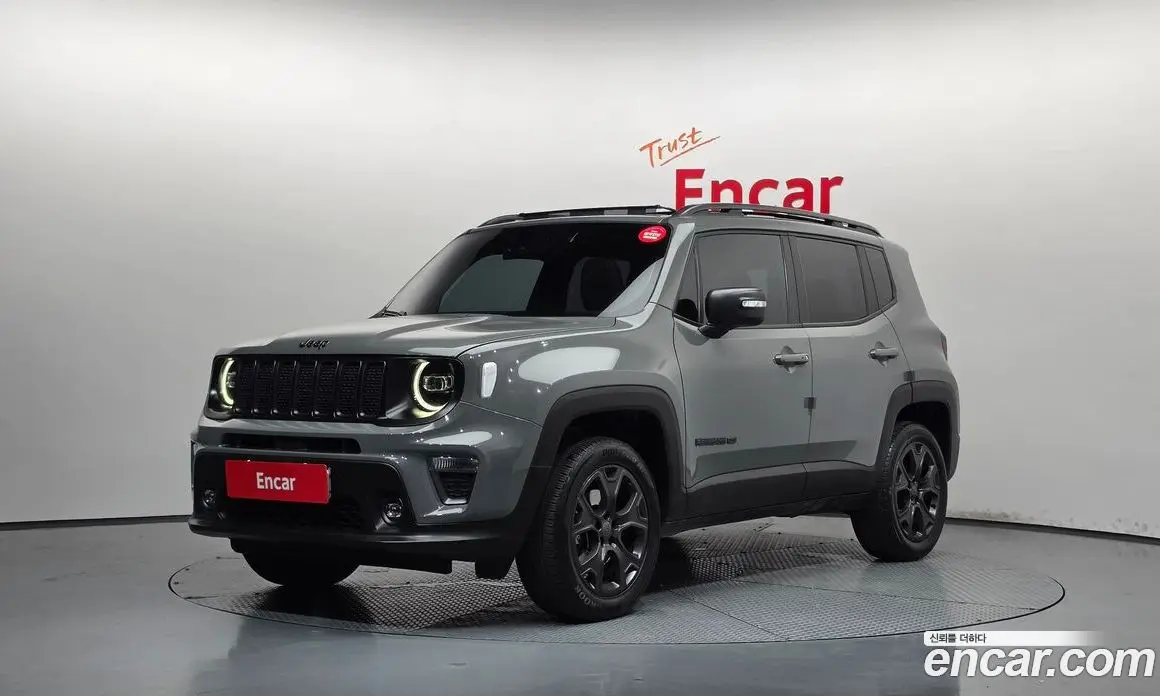 Jeep Renegade 2021 2.4 автомат (гидро), фото 1 Jeep Renegade 2021 2.4 автомат (гидро), фото 1