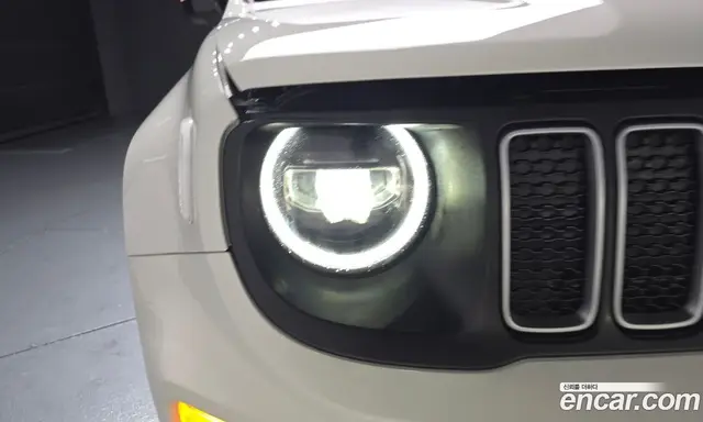 Jeep Renegade 2023 1.3 автомат (гидро), миниатюра 7 Jeep Renegade 2023 1.3 автомат (гидро), миниатюра 7