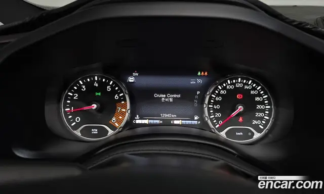 Jeep Renegade 2023 1.3 автомат (гидро), миниатюра 10 Jeep Renegade 2023 1.3 автомат (гидро), миниатюра 10