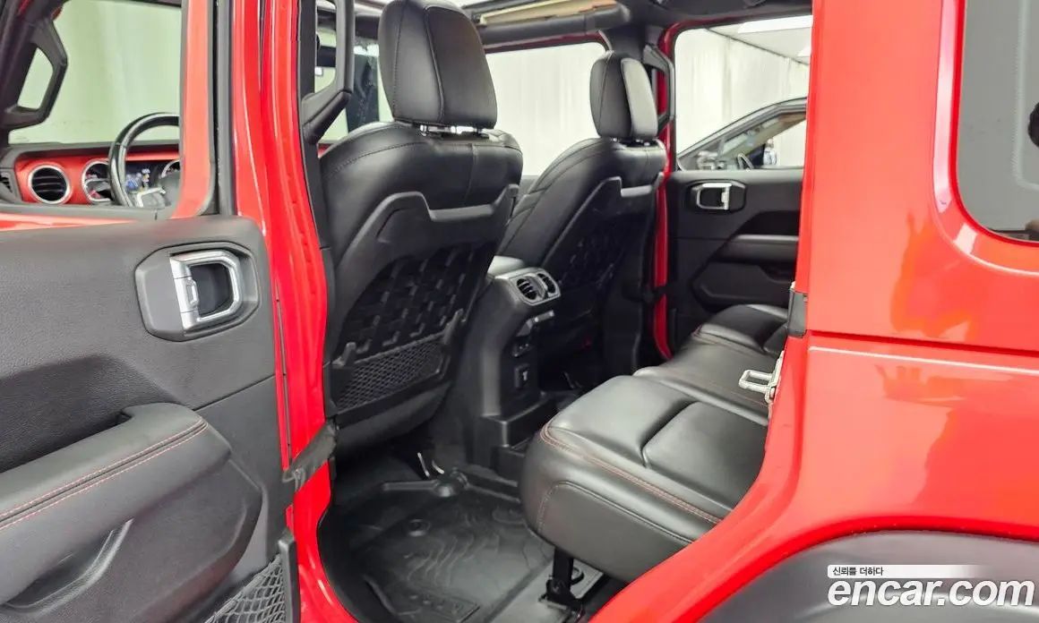 Jeep Wrangler 2019 2.0 автомат (гидро), фото 16
