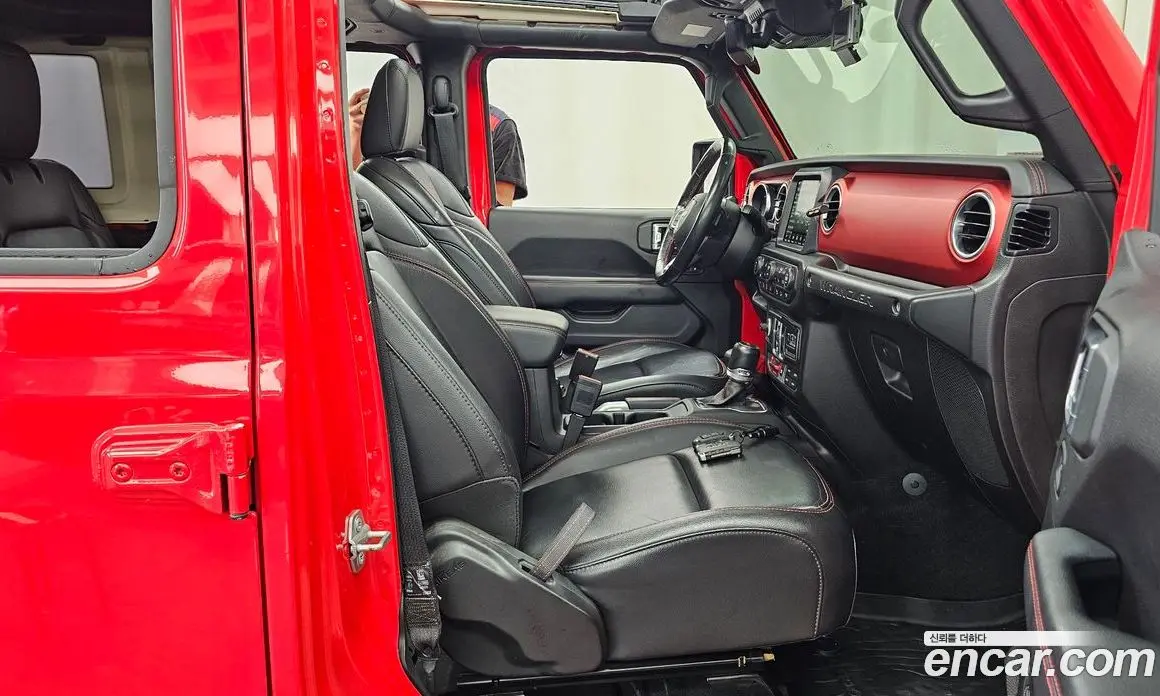 Jeep Wrangler 2019 2.0 автомат (гидро), фото 17
