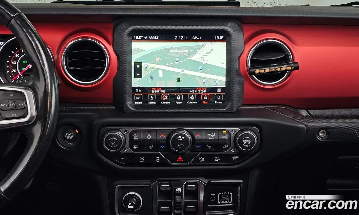 Jeep Wrangler 2019 2.0 автомат (гидро), фото 19