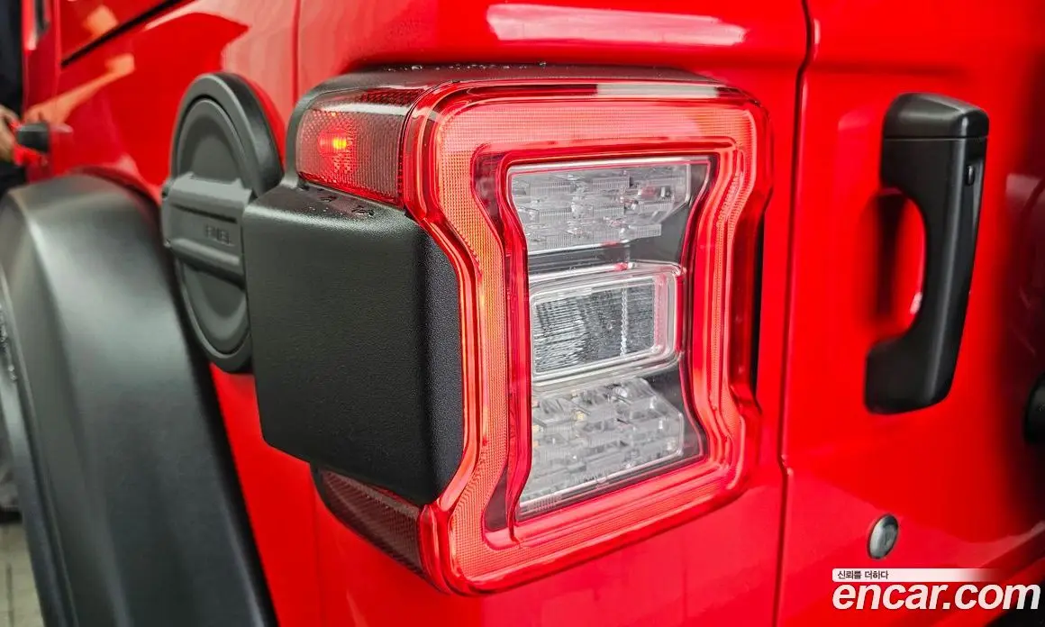 Jeep Wrangler 2019 2.0 автомат (гидро), фото 9