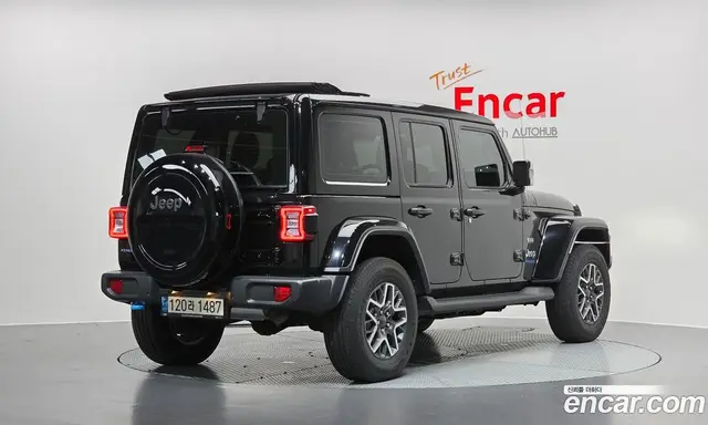 Jeep Wrangler, 2022, 9 546 км Jeep Wrangler, 2022, 9 546 км