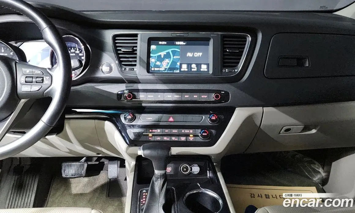 Kia Carnival 2020 2.2 автомат (гидро), фото 20