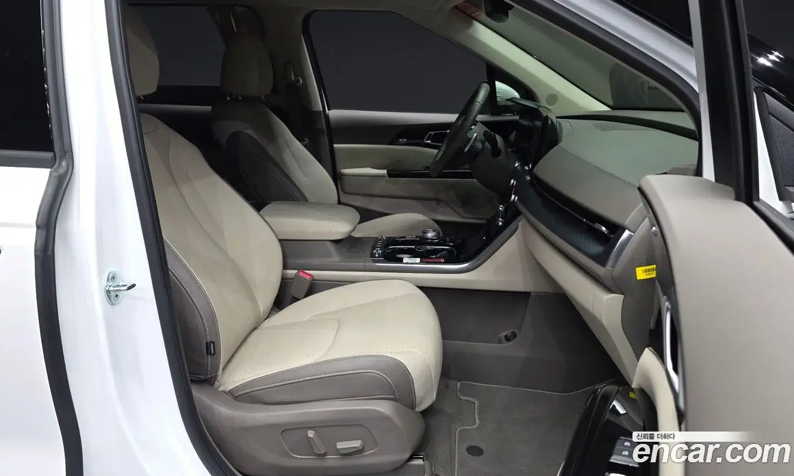 Kia Carnival 2021 3.5 автомат (гидро), фото 17