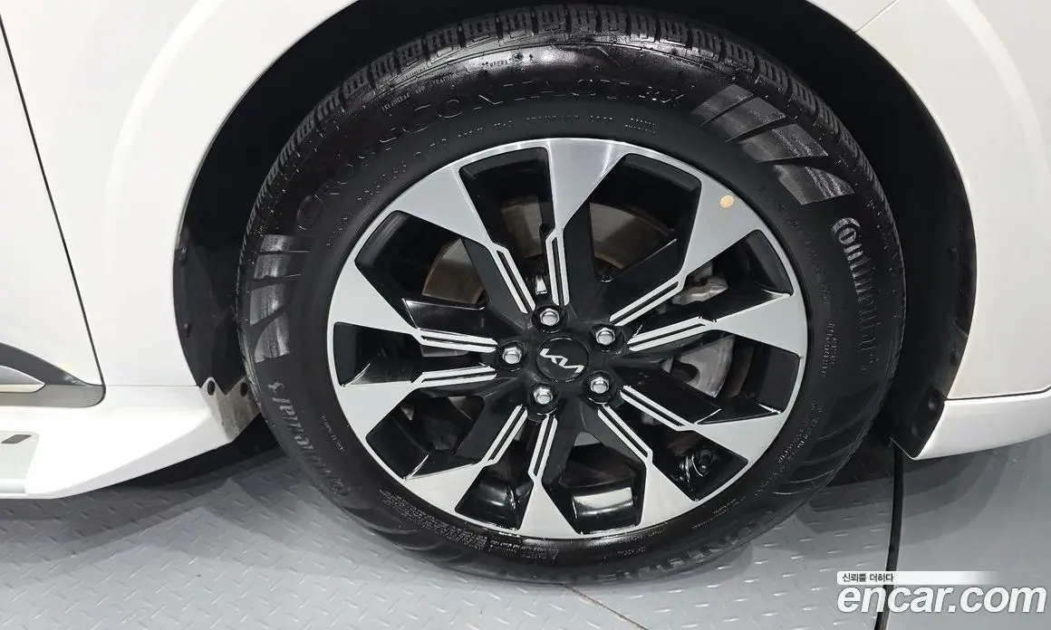 Kia Carnival 2021 3.5 автомат (гидро), фото 7