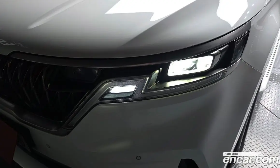 Kia Carnival 2021 3.5 автомат (гидро), фото 8
