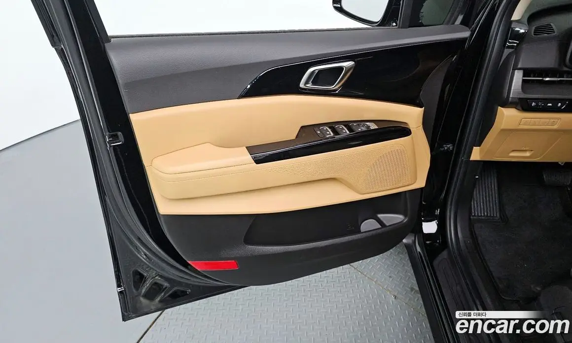 Kia Carnival 2022 2.2 автомат (гидро), фото 14 Kia Carnival 2022 2.2 автомат (гидро), фото 14