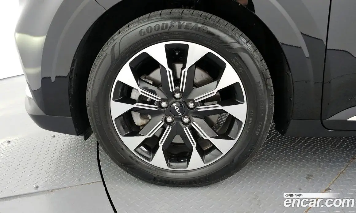 Kia Carnival 2022 2.2 автомат (гидро), фото 5 Kia Carnival 2022 2.2 автомат (гидро), фото 5