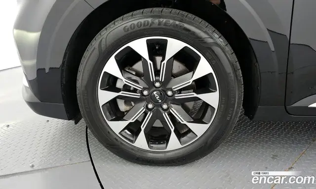 Kia Carnival 2022 2.2 автомат (гидро), миниатюра 5 Kia Carnival 2022 2.2 автомат (гидро), миниатюра 5
