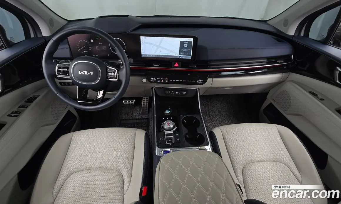 Kia Carnival 2024 1.6 автомат (гидро), фото 10 Kia Carnival 2024 1.6 автомат (гидро), фото 10
