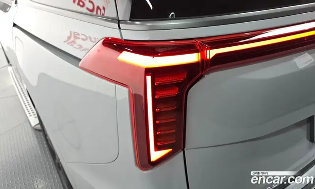 Kia Carnival 2024 1.6 автомат (гидро), миниатюра 9