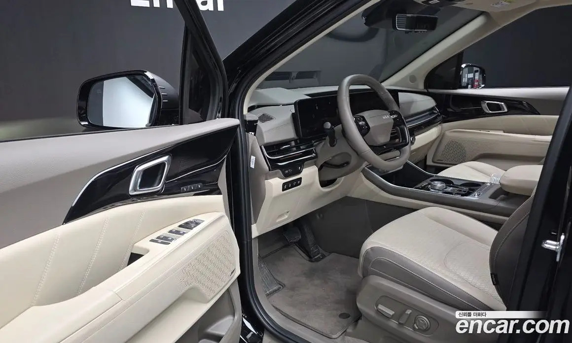Kia Carnival 2025 3.5 автомат (гидро), фото 13