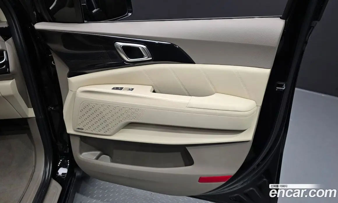 Kia Carnival 2025 3.5 автомат (гидро), фото 15