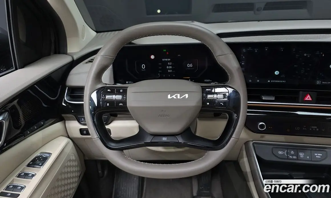 Kia Carnival 2025 3.5 автомат (гидро), фото 19