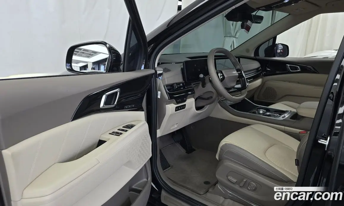 Kia Carnival 2025 1.6 автомат (гидро), фото 13 Kia Carnival 2025 1.6 автомат (гидро), фото 13