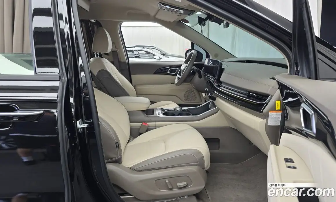Kia Carnival 2025 1.6 автомат (гидро), фото 16 Kia Carnival 2025 1.6 автомат (гидро), фото 16