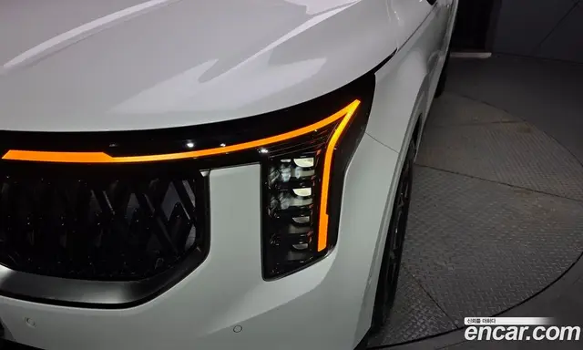 Kia Carnival 2025 3.5 автомат (гидро), миниатюра 7