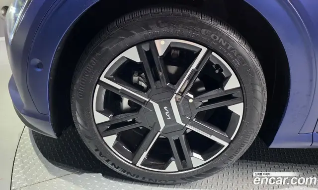 Kia EV6 2024 0.1 автомат (гидро), миниатюра 5 Kia EV6 2024 0.1 автомат (гидро), миниатюра 5