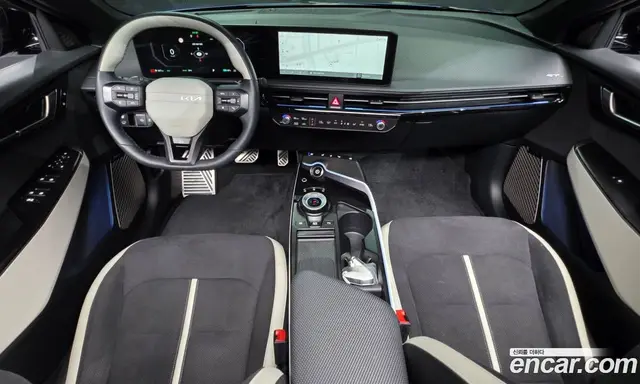 Kia EV6 2024 0.1 автомат (гидро), миниатюра 10 Kia EV6 2024 0.1 автомат (гидро), миниатюра 10
