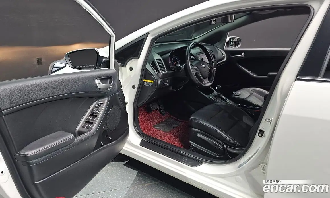 Kia K3 2015 1.6 автомат (гидро), фото 13 Kia K3 2015 1.6 автомат (гидро), фото 13